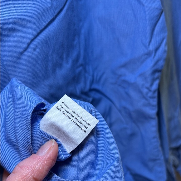 Chic Blue Shirt with White Accents - Picture 5 of 6